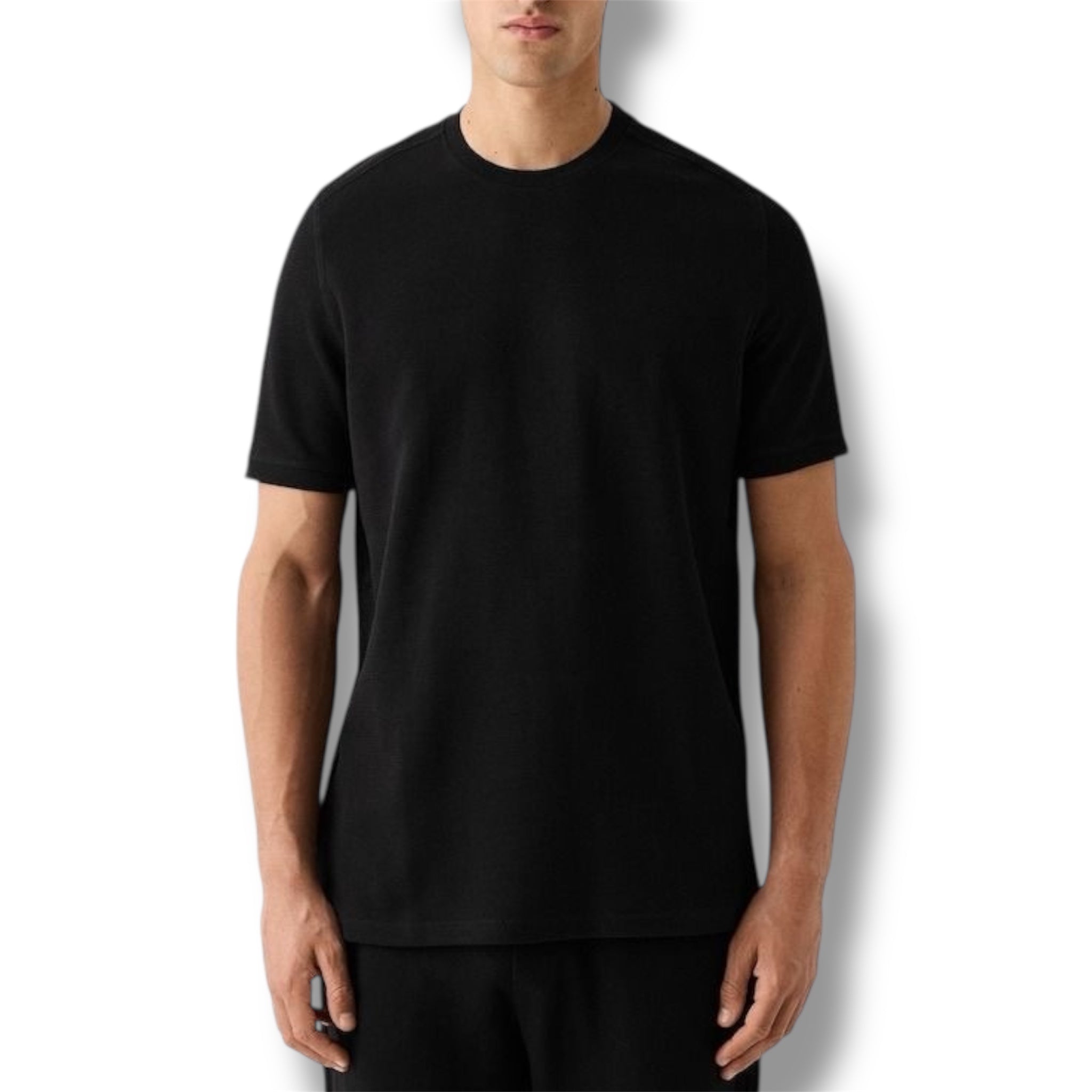 Polera Regular Fit Black 200 Gsm.